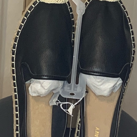 Old navy woman’s shoes size 10 NWT Black - Picture 10 of 10